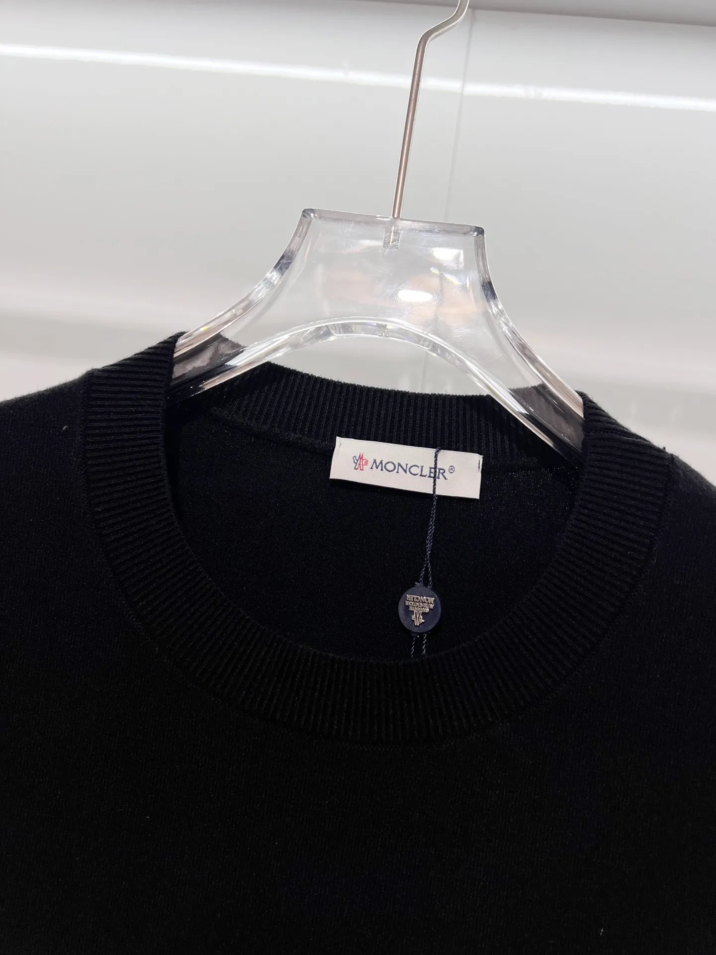 MONCLER/ 2026ss ， Retro Same Style T Versatile : Black White Size：M-3XL